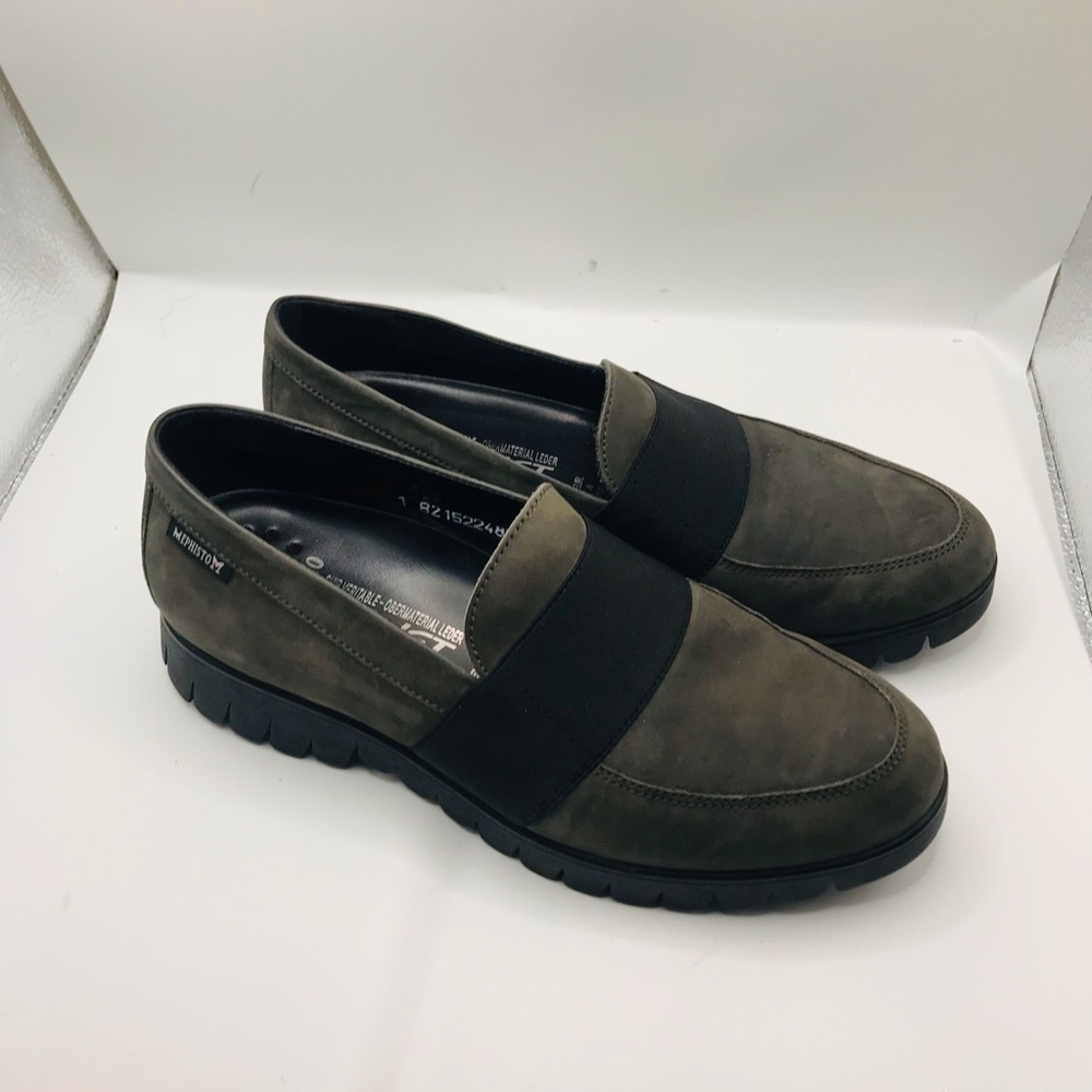 Mephisto Women's Slip-On‎ Loafers with Black Elastic - Picture 2 of 14